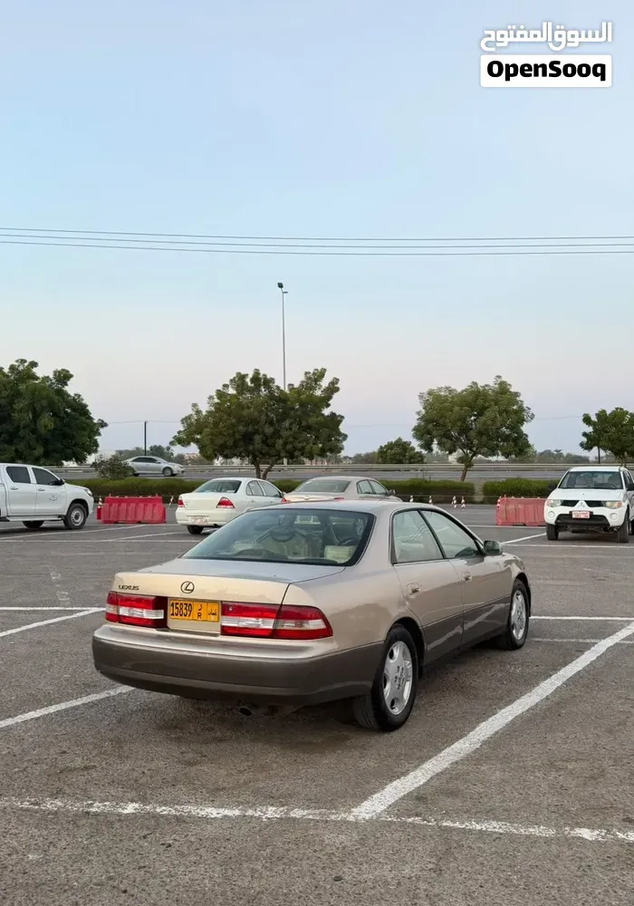 Lexus Es 300 2000 photo 3