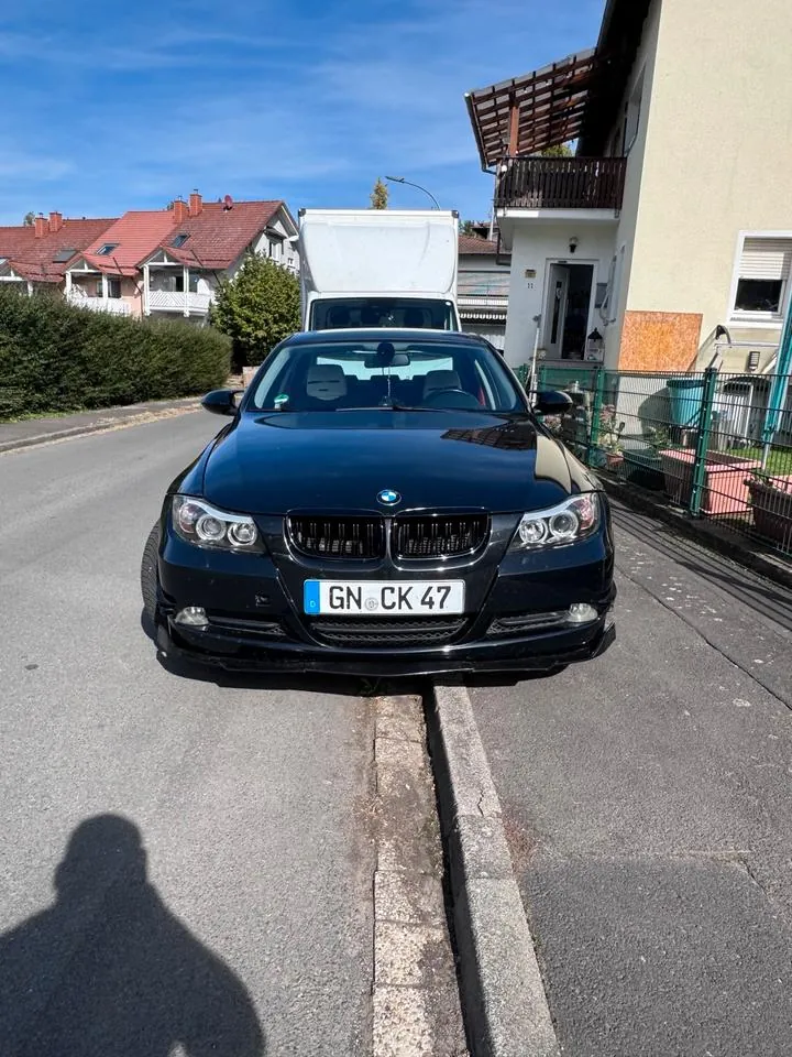 BMW 328I