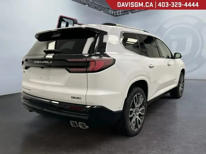 GMC Acadia 2027 photo 5