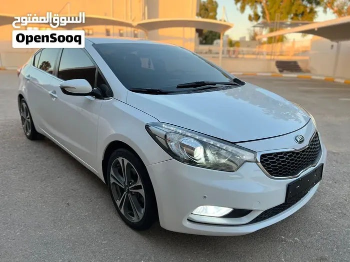 Kia K3 2015 photo 2