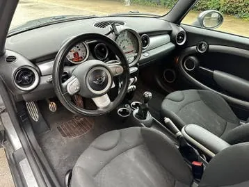 Mini Cooper S 2008 photo 2