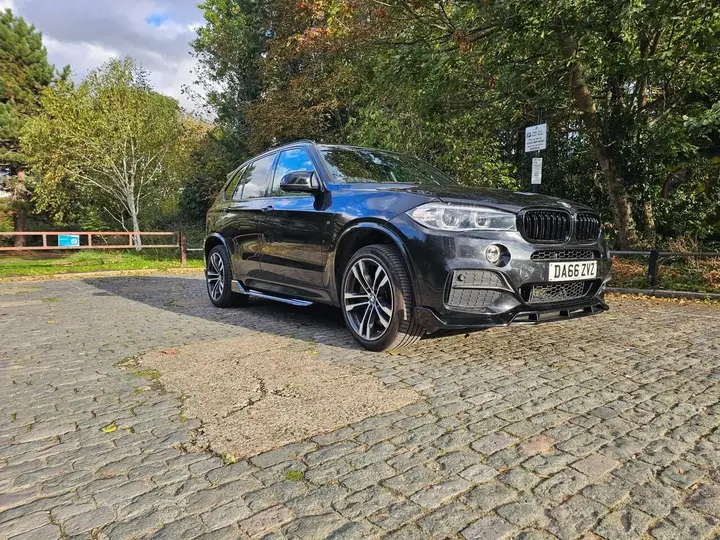 BMW X5 2016 photo 2