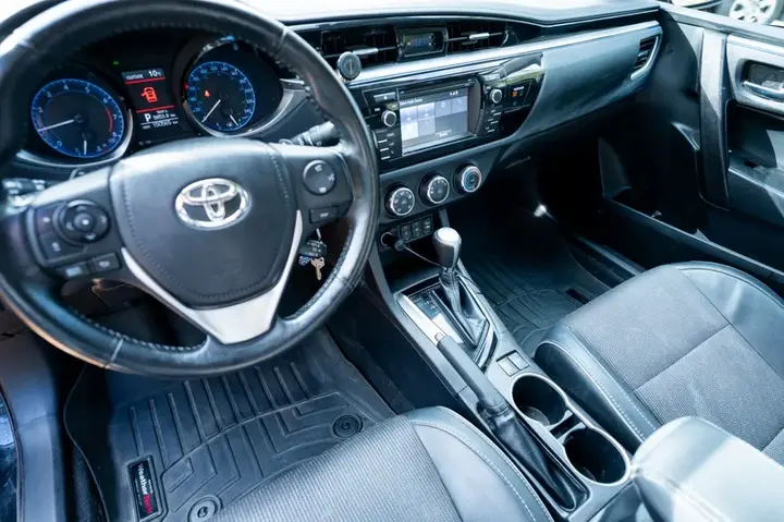 Toyota Corolla 2015 photo 3