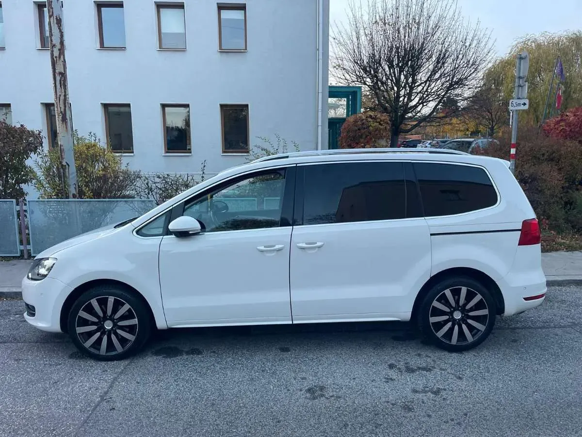 Volkswagen Sharan 2013 photo 3