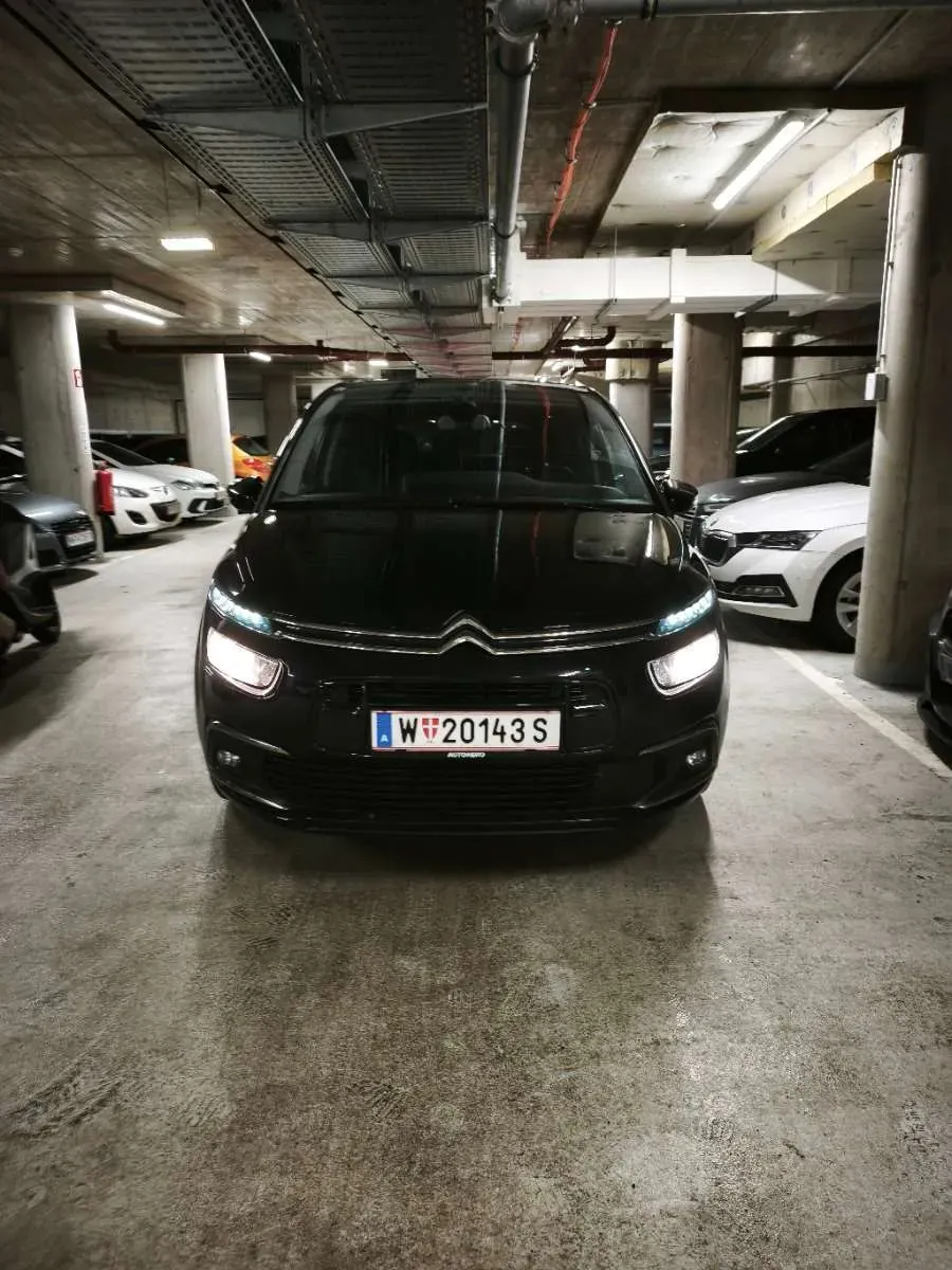 Citroen C4 Picasso 2017 photo 2