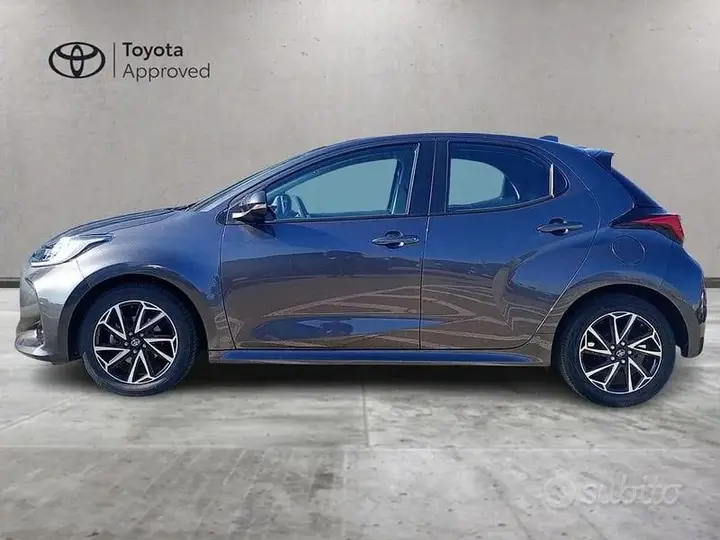 Toyota Yaris 2022 photo 3