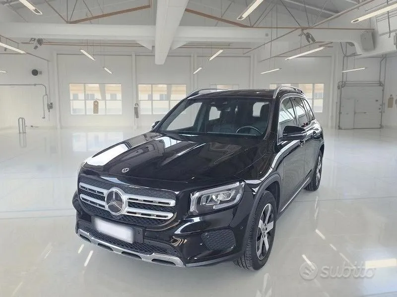 Mercedes-Benz Glb