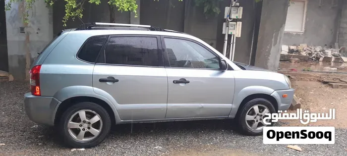 Hyundai Tucson 2007 photo 2