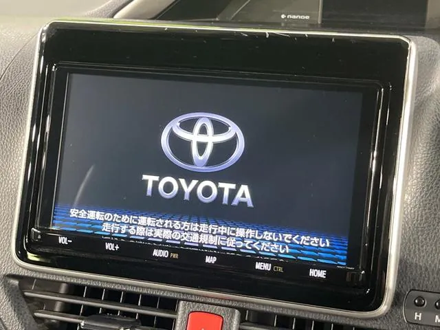 Toyota Prius 2021 photo 3