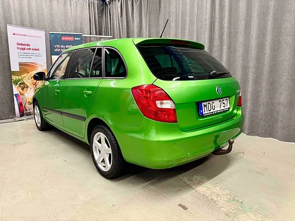 Skoda Fabia 2012 photo 4