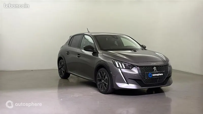 Peugeot 208 2023 photo 3