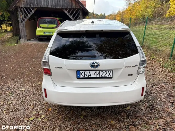 Toyota Prius 2012 photo 4