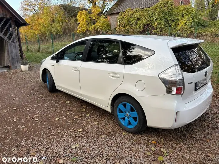 Toyota Prius 2012 photo 3