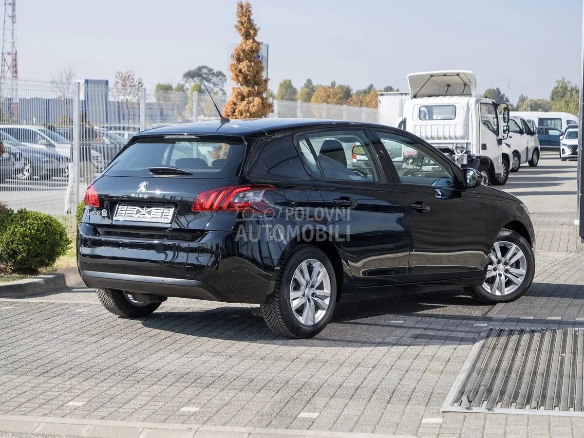 Peugeot 308 2020 photo 3