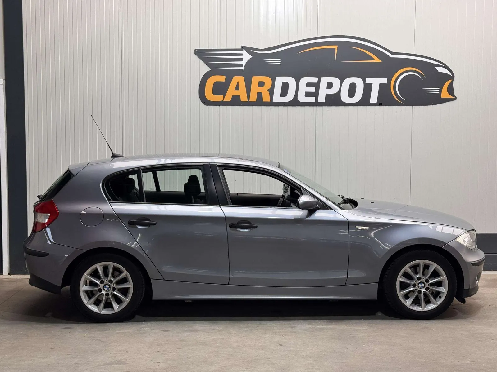BMW 1 Series 2005 photo 4