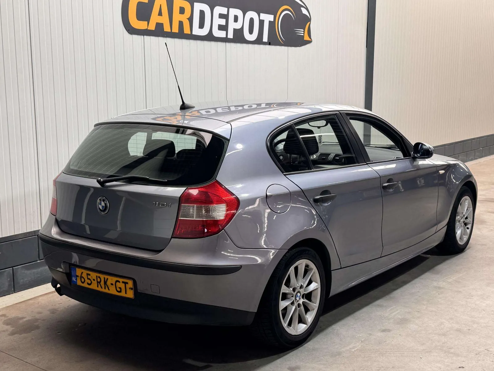 BMW 1 Series 2005 photo 5
