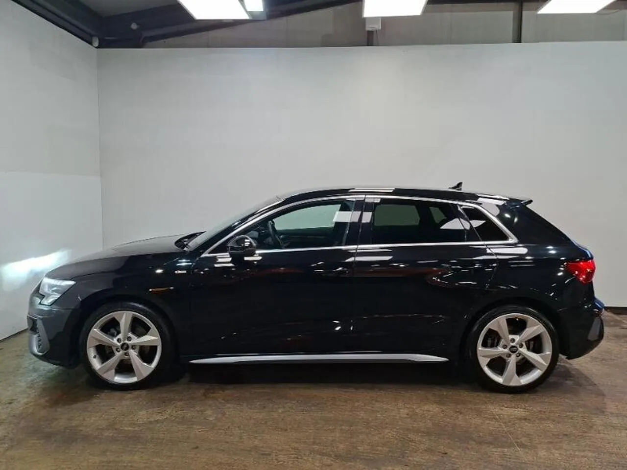 Audi A3 2024 photo 4