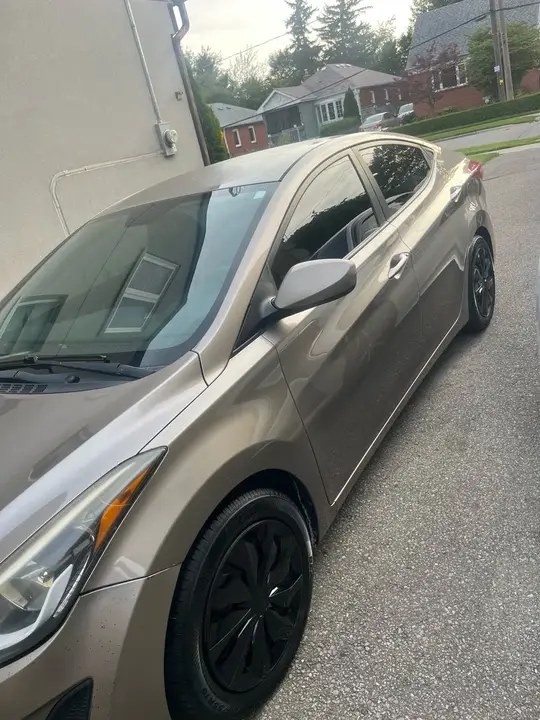 Hyundai Elantra 2015 photo 4