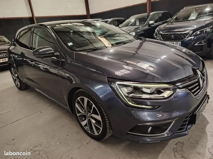 Renault Megane 2018 photo 3