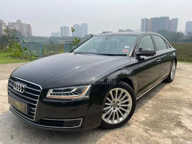 Audi A8L