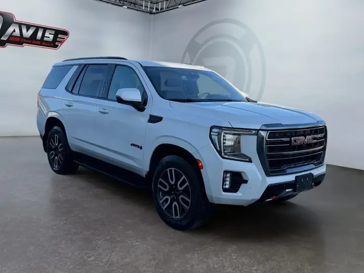 GMC Yukon 2023 photo 3