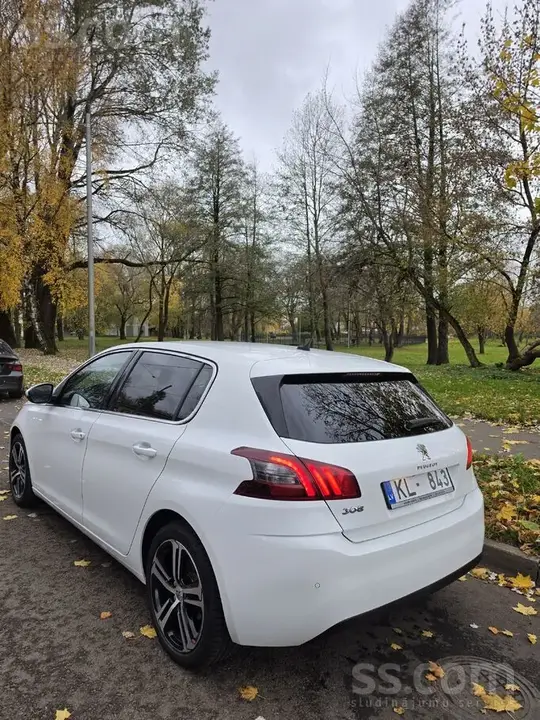 Peugeot 308 2018 photo 3