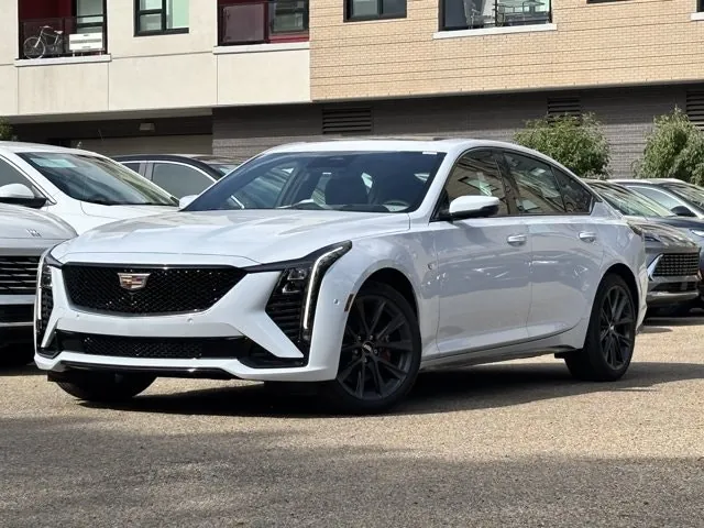 Cadillac Ct5 2026 photo 2