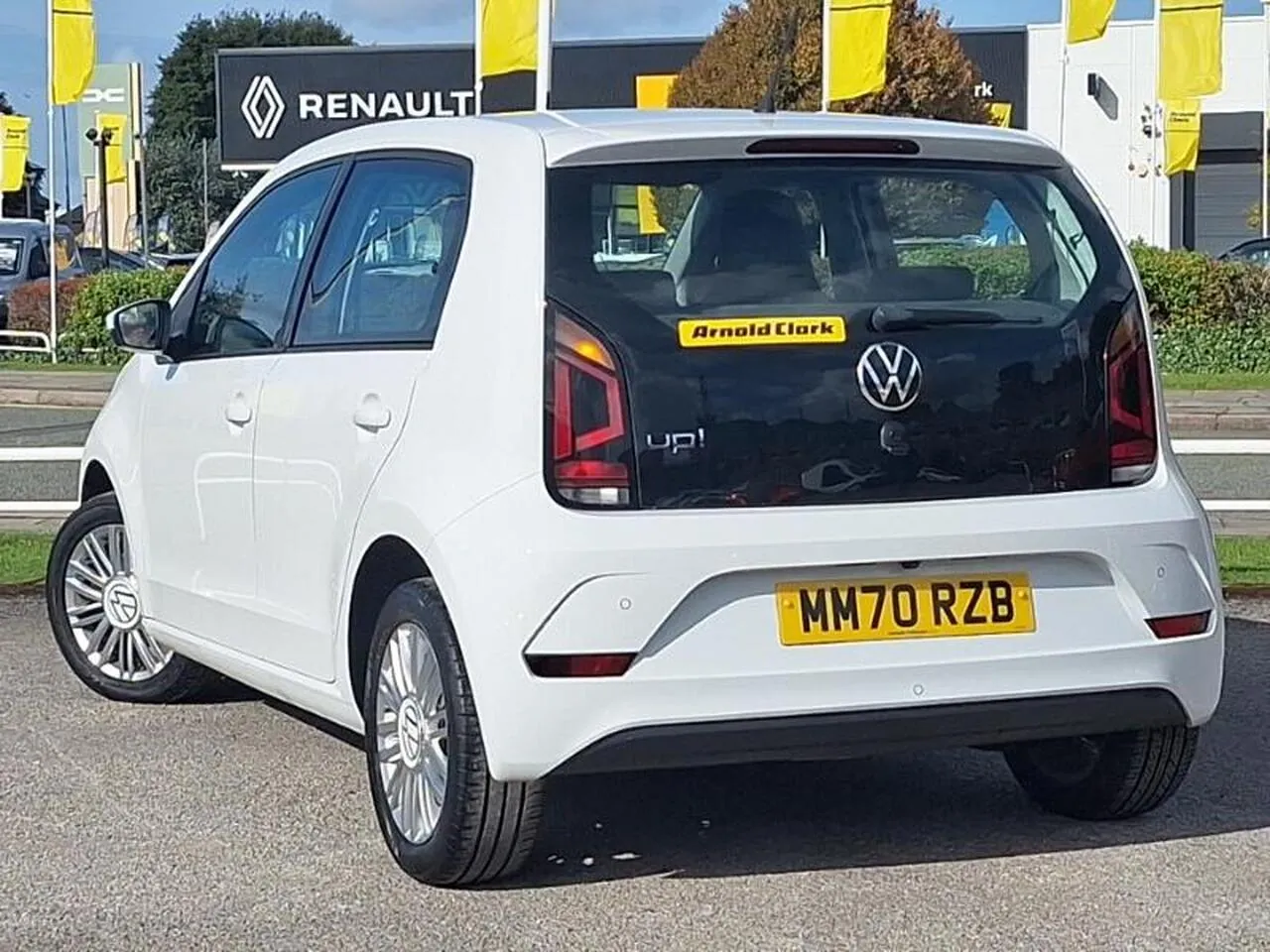 Volkswagen Up 2021 photo 2