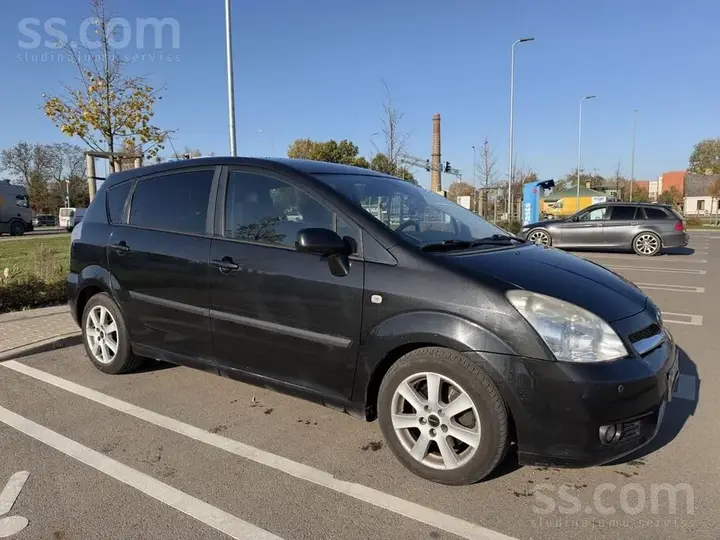 Toyota Corolla Verso 2007 photo 4