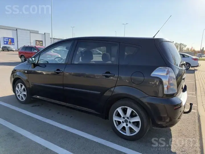 Toyota Corolla Verso 2007 photo 2