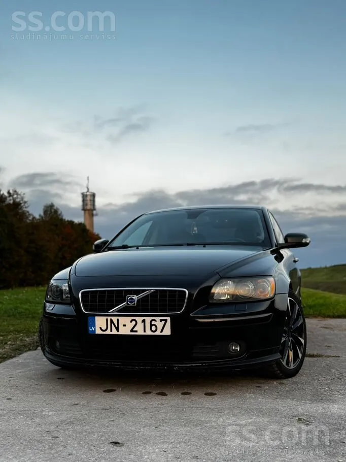Volvo S40