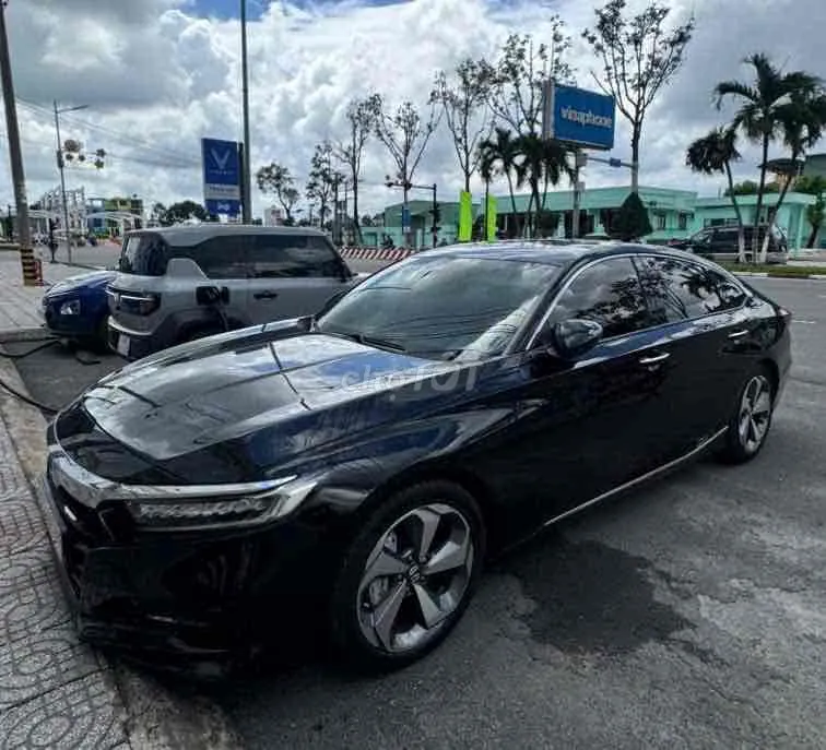 Honda Accord 2019 photo 2