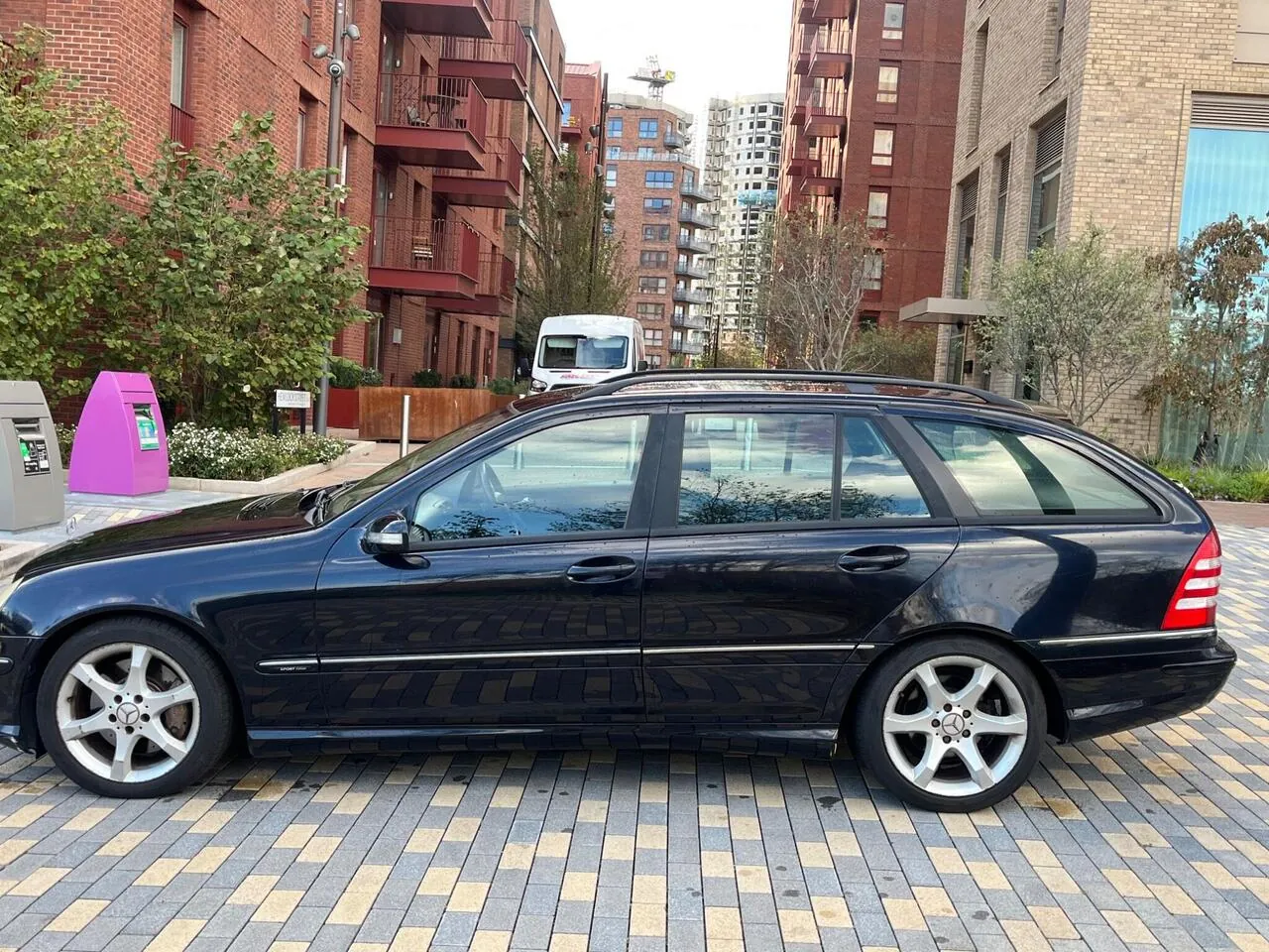 Mercedes-Benz C-Class 2007 photo 2