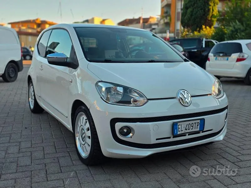 Volkswagen Up