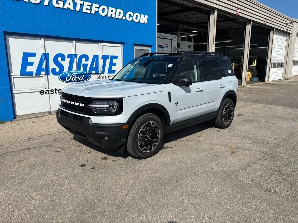Ford Bronco Sport 2026 photo 2