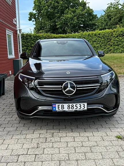 Mercedes-Benz Eqc400