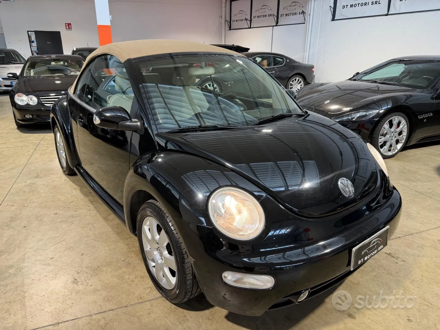 Volkswagen New Beetle 2005 photo 2