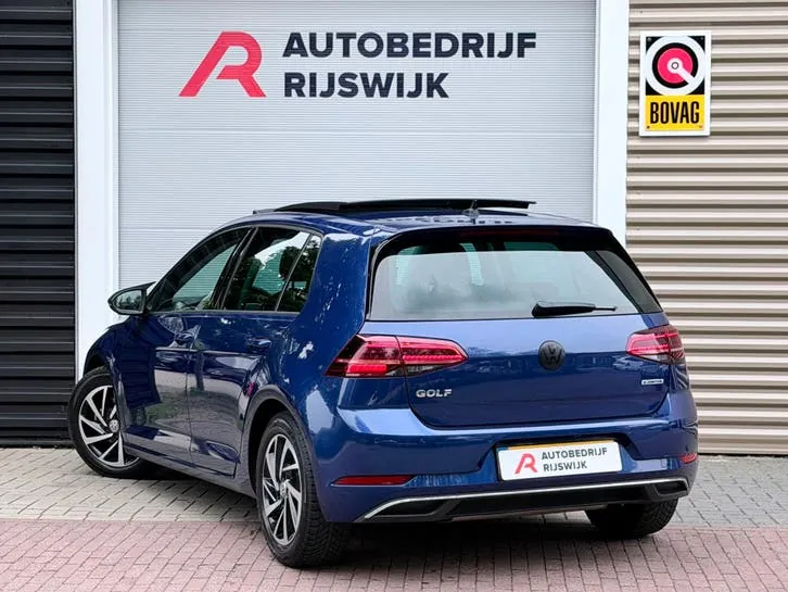 Volkswagen Golf 2018 photo 3