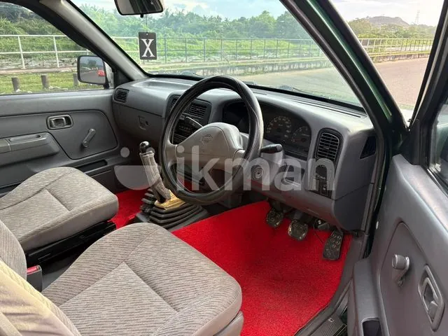 Nissan Double Cab 1998 photo 3
