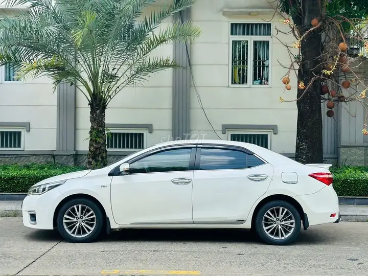 Toyota Corolla Altis 2016 photo 4