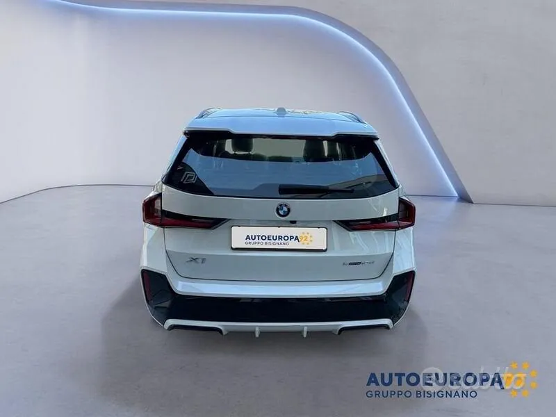 BMW X1 2024 photo 4