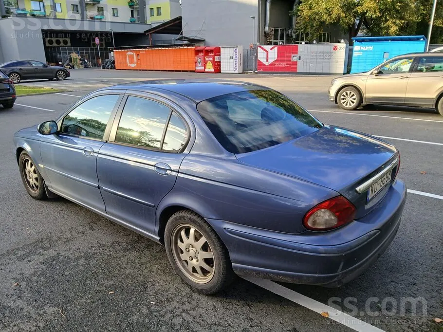 Jaguar X-Type 2004 photo 3