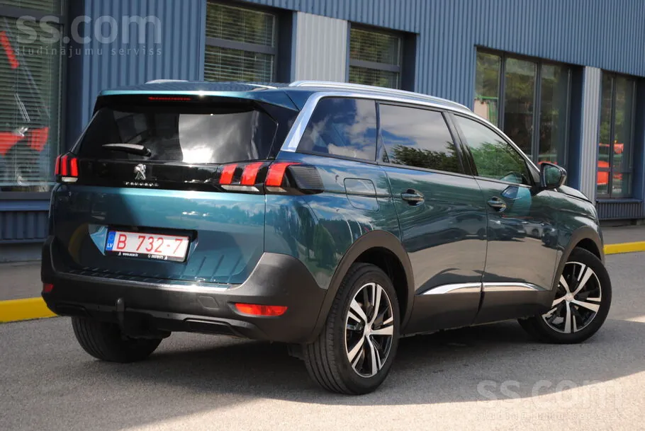 Peugeot 5008 2018 photo 2