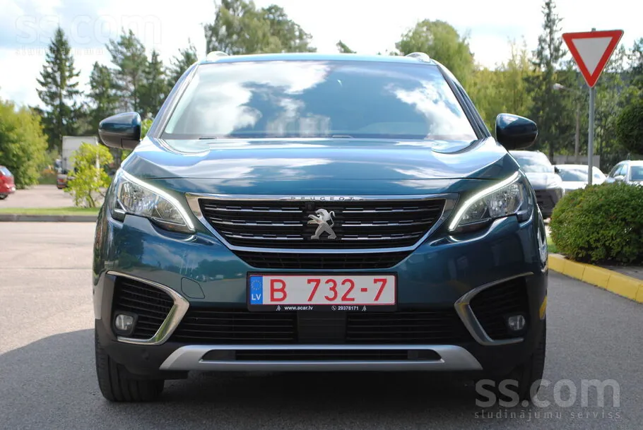 Peugeot 5008 2018 photo 5