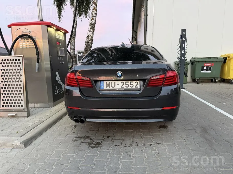 BMW 530D 2011 photo 4