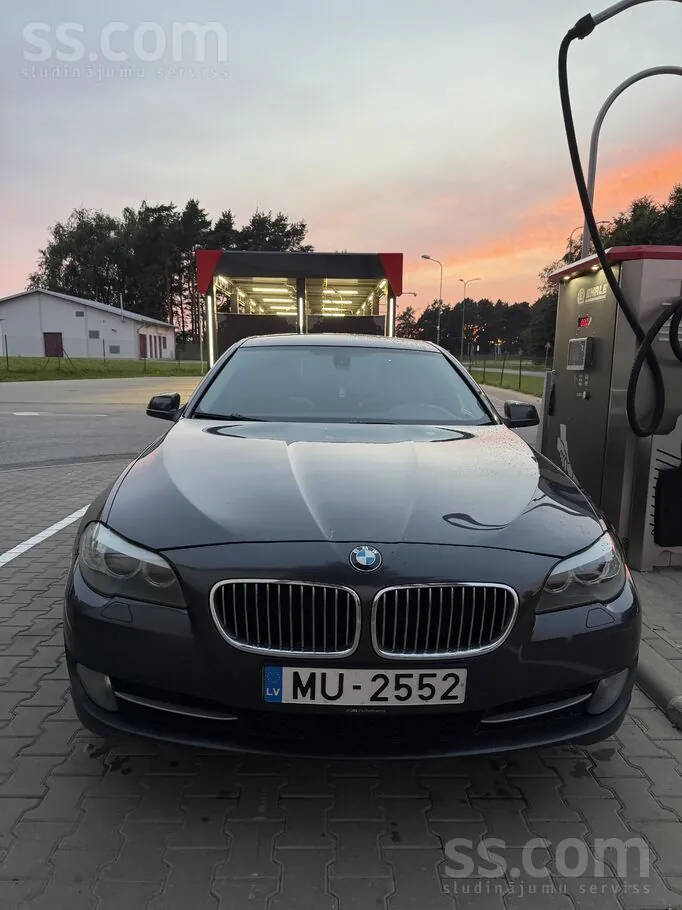 BMW 530D 2011 photo 5