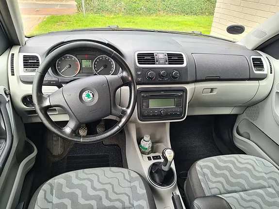 Skoda Roomster 2007 photo 3
