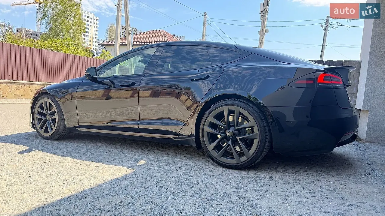 Tesla Model S 2022 photo 4
