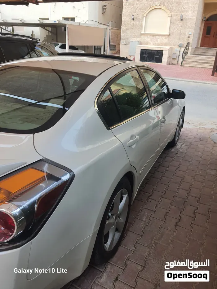 Nissan Altima 2009 photo 3
