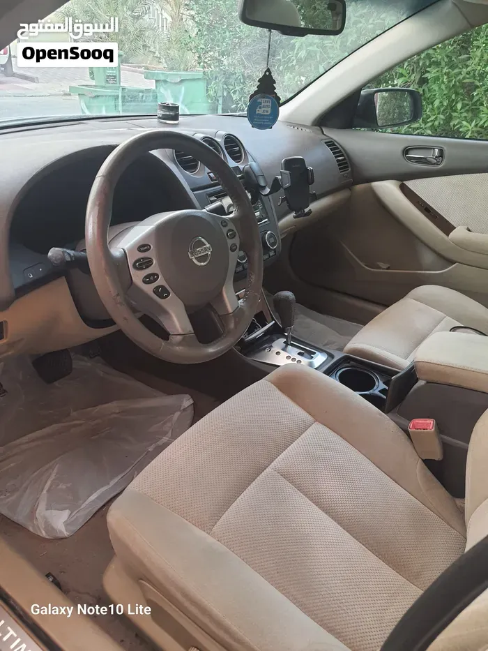 Nissan Altima 2009 photo 4
